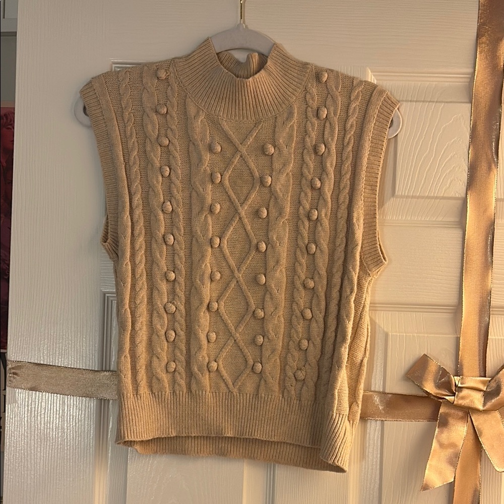 Cable Knit Sleeveless Sweater - Tan